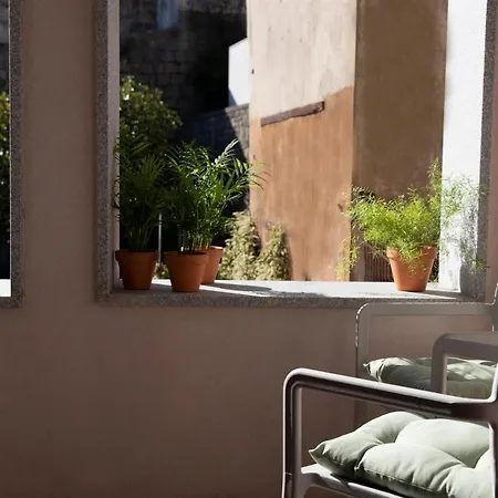 Taipas Townhouse 1865_boutique